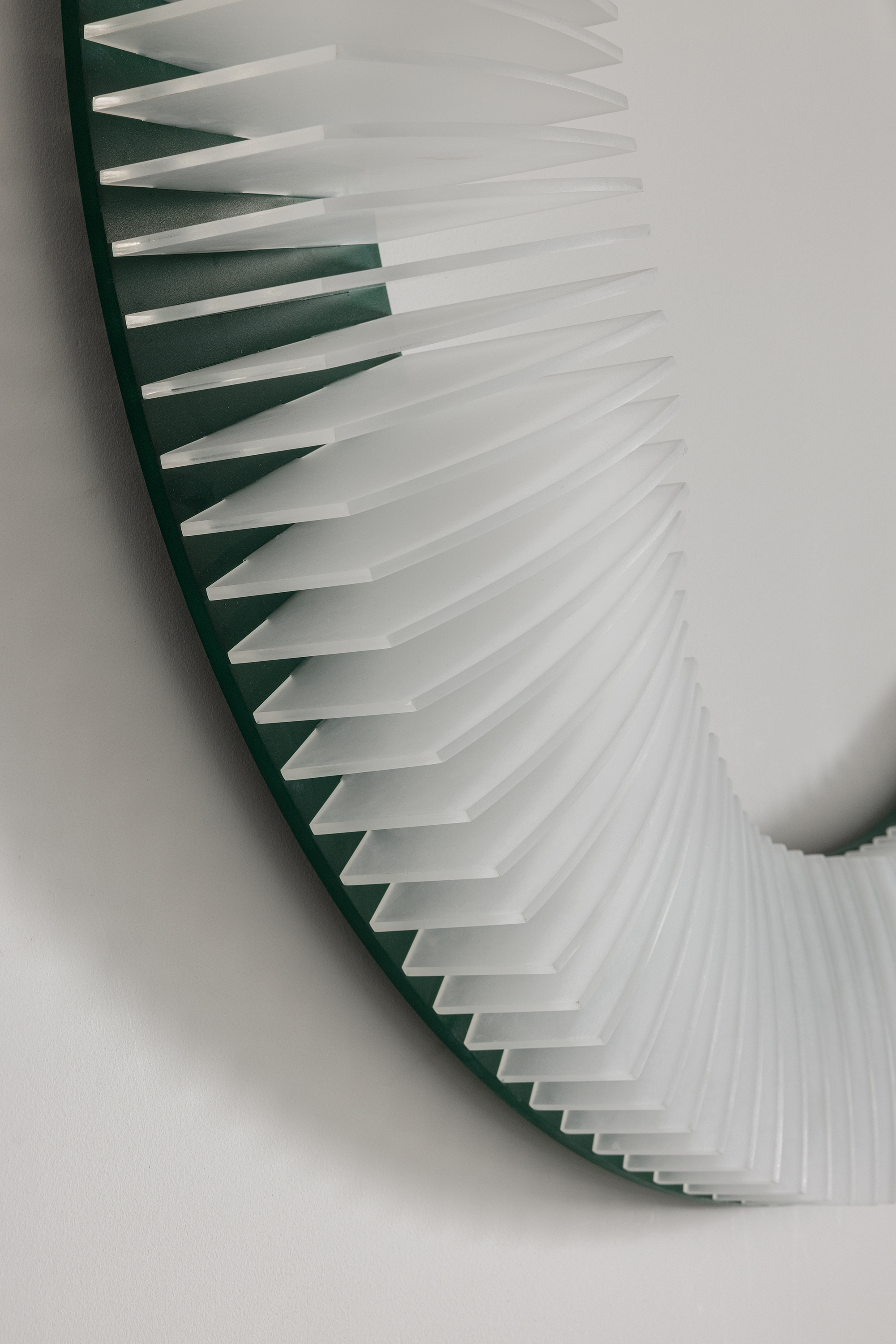 Aluminium ring detail.